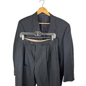 Corneliani Bergdorf Goodman Mens Small 2 Piece Suit Dark Gray Striped Blazer